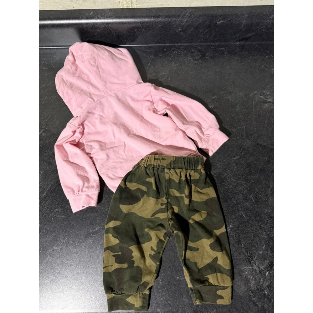 Baby Girls 3pc Camo Bundle Outfit Set 6-9M Mama's Bestie Hoodie Bodysuit Cute